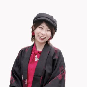 山本まきこ